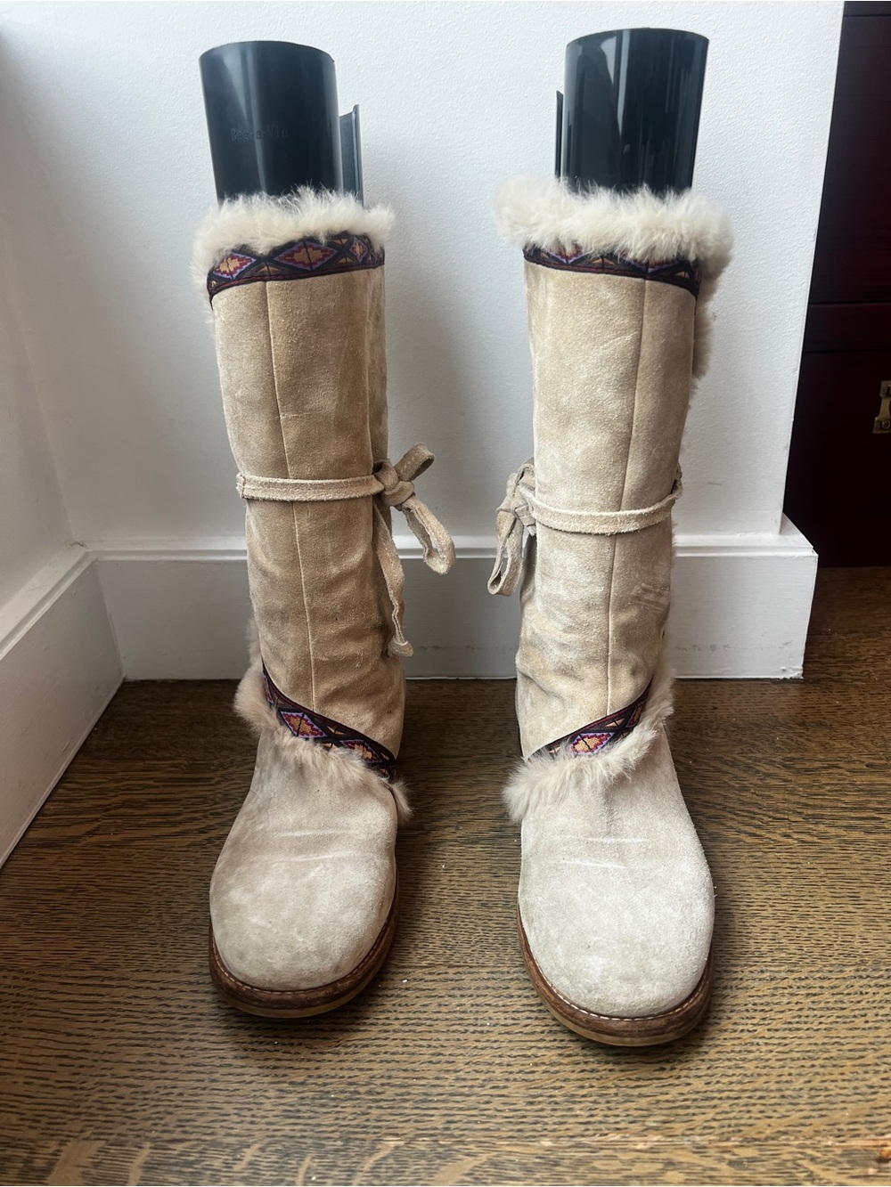 Jimmy Choo Suede Fur-Lined Mid-Calf Winter Boots – Size Unmarked